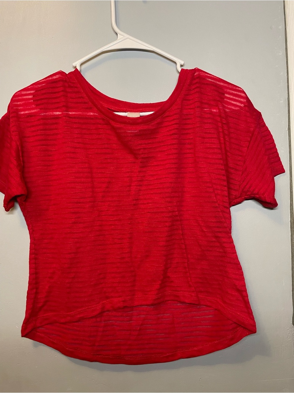 BONGO Red Short-Sleeve Sheer Stripe Tee. Size M - #01